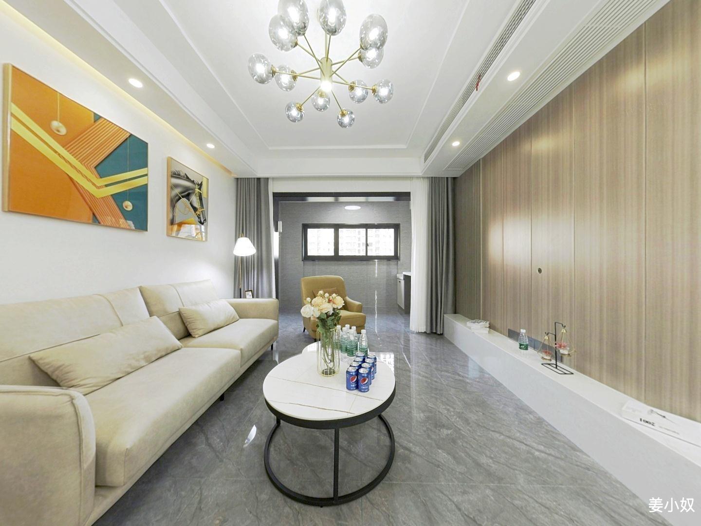 博威黄金海岸 黄金海岸精选3房，价格低于市场价。 215.00万 100.79平米